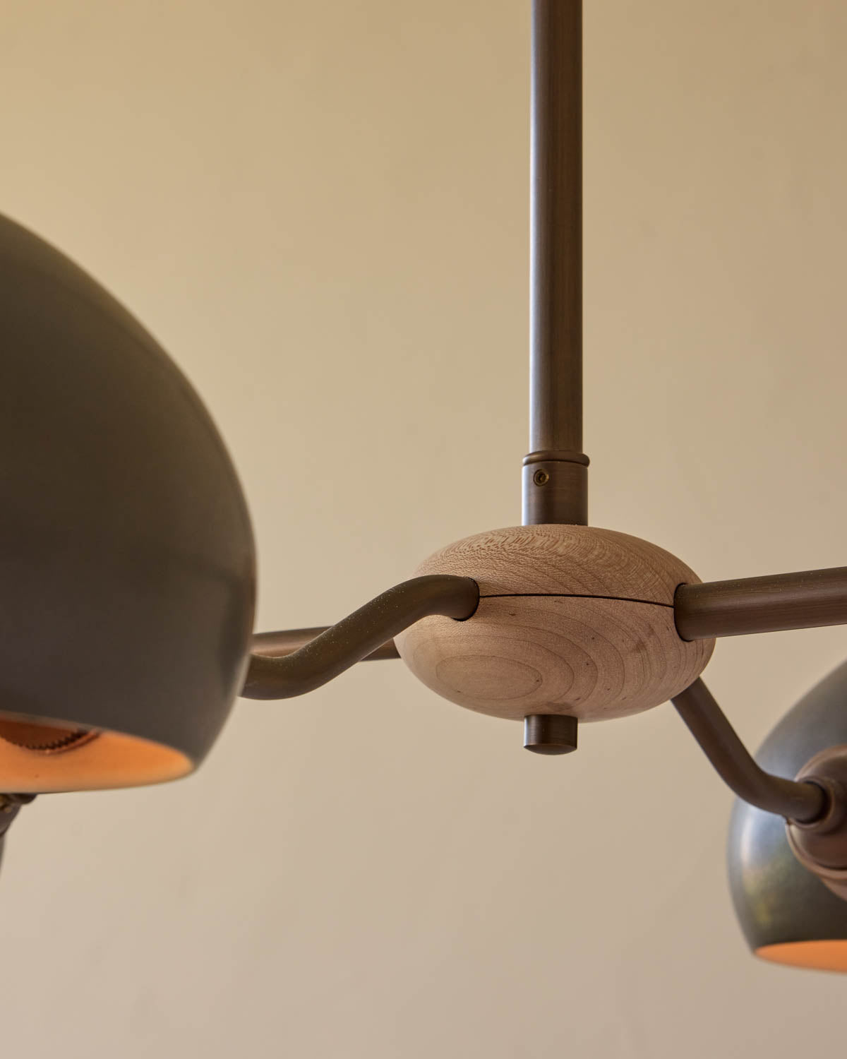 #shade-color_almost black #Metal-+-Wood-Finish_Antique Brass / Clear Maple