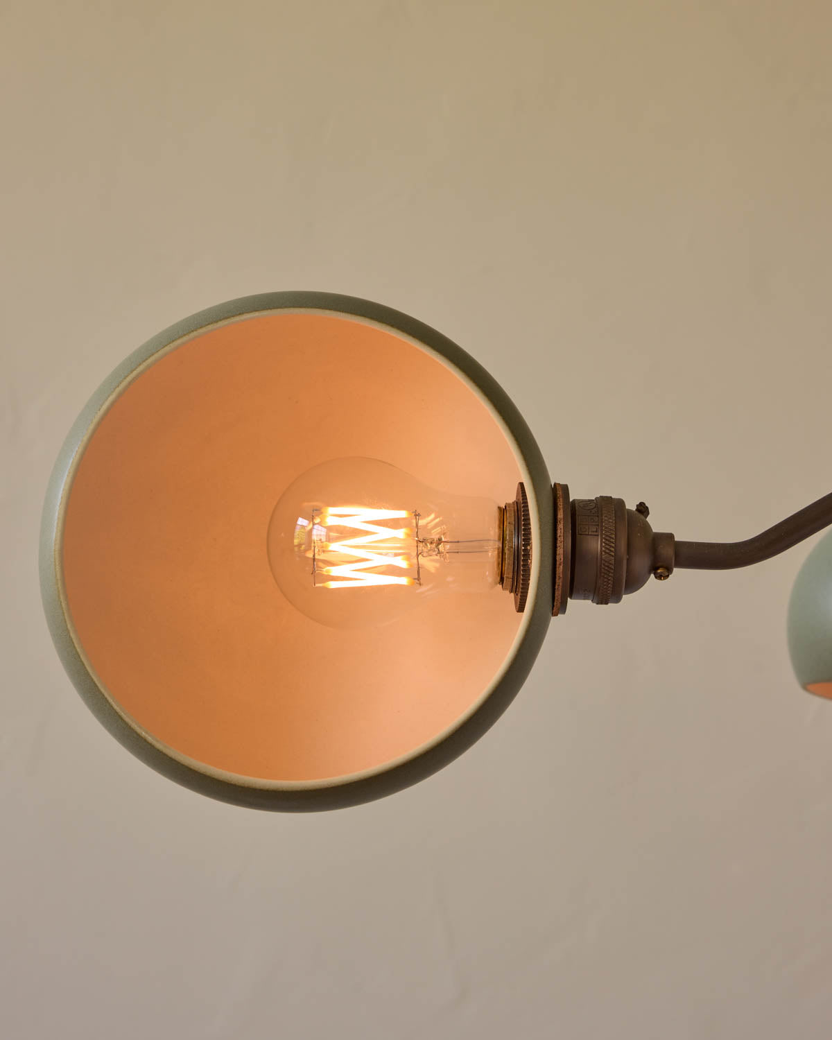 #shade-color_olivine #Metal-+-Wood-Finish_Antique Brass / Black Walnut