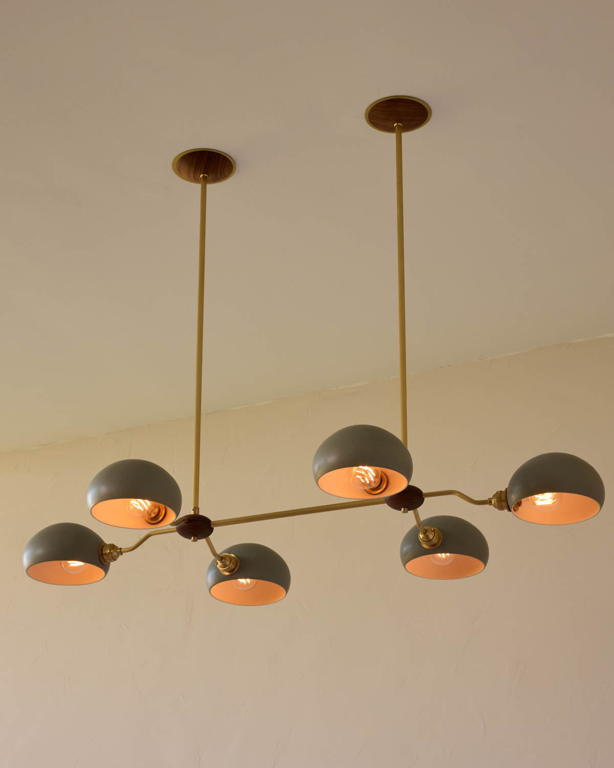 #shade-color_olivine #Metal-+-Wood-Finish_Satin Brass / Black Walnut