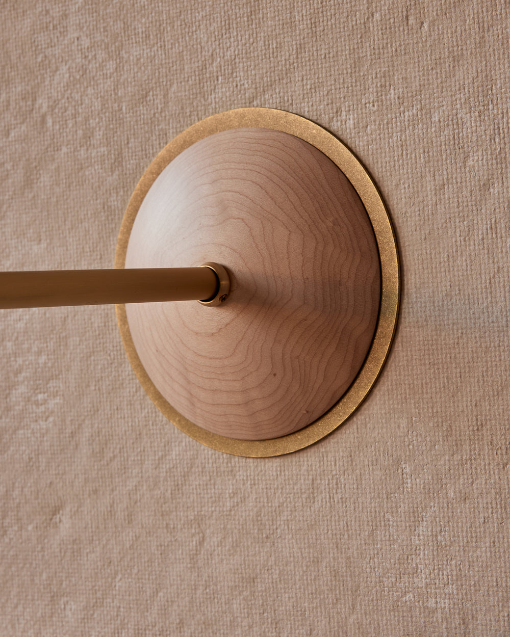 #shade-finish_clear maple
#metal-finish_satin brass
#globe_milk glass