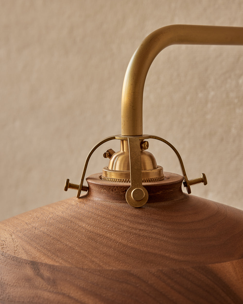 #shade-finish_black walnut
#metal-finish_satin brass
#globe_milk glass