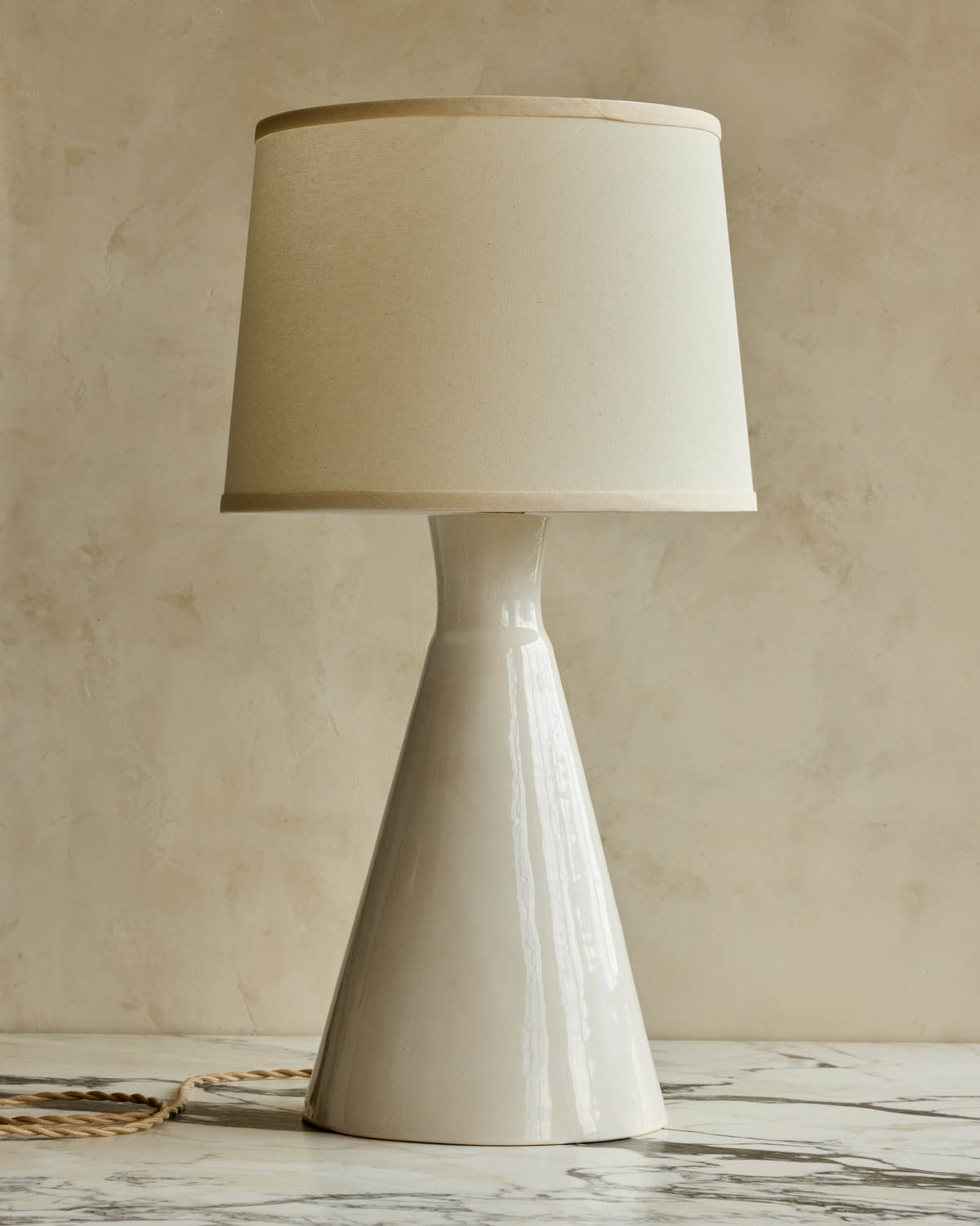Ceramic Table Lamp - White Gloss