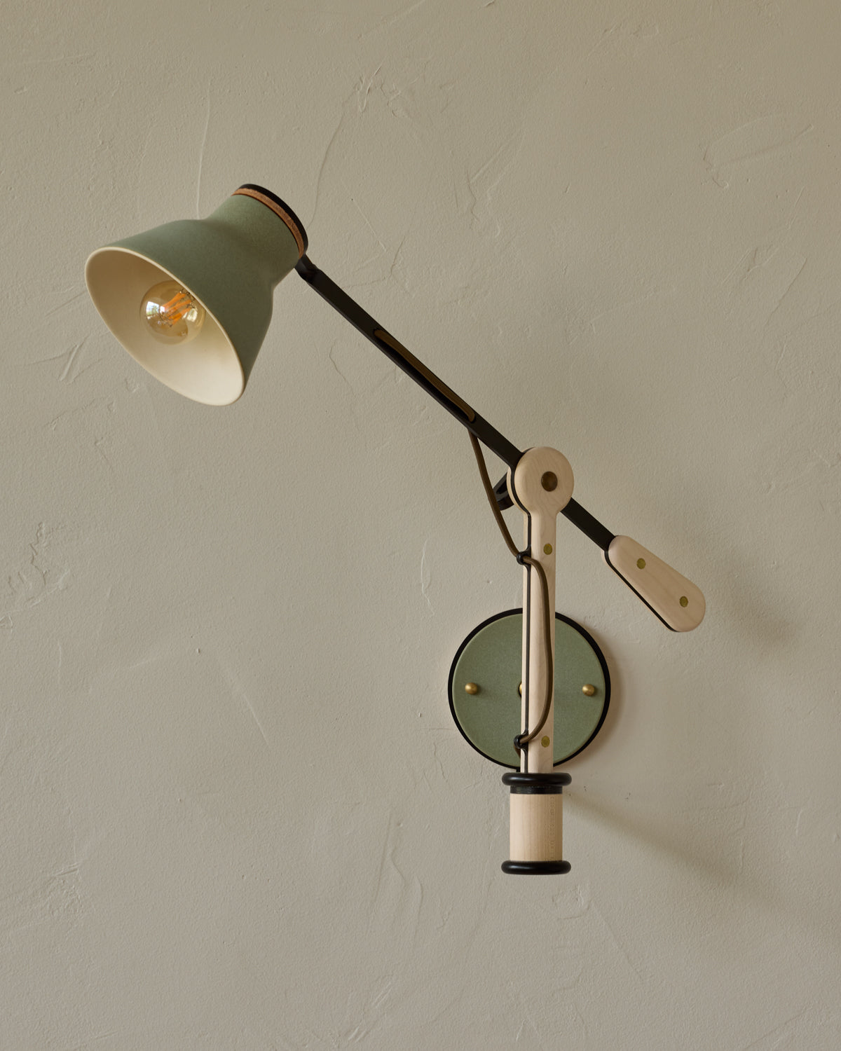 Alek Wall Sconce
