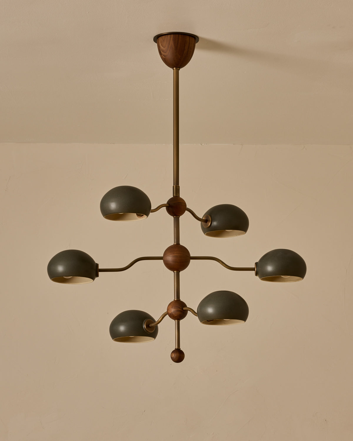 #shade-color_almost black #Metal-+-Wood-Finish_Antique Brass / Black Walnut
