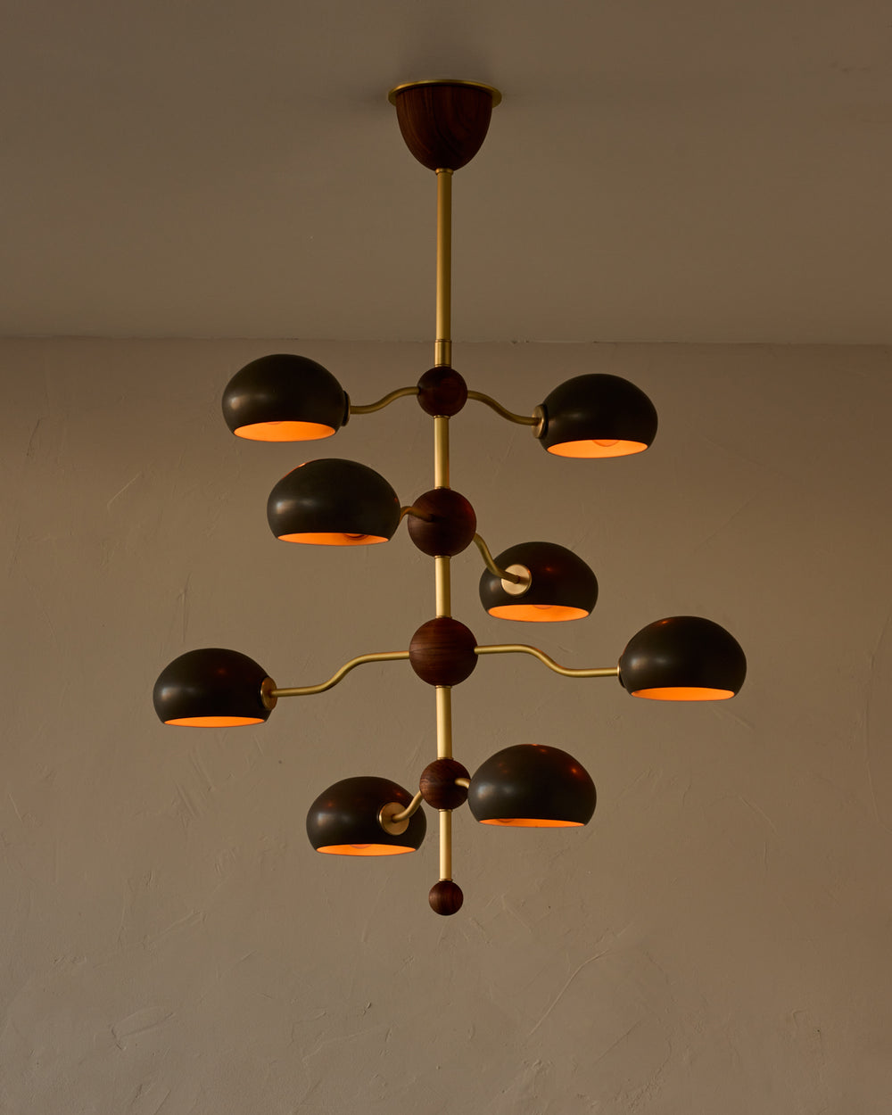 #shade-color_almost black #Metal-+-Wood-Finish_Satin Brass / Black Walnut