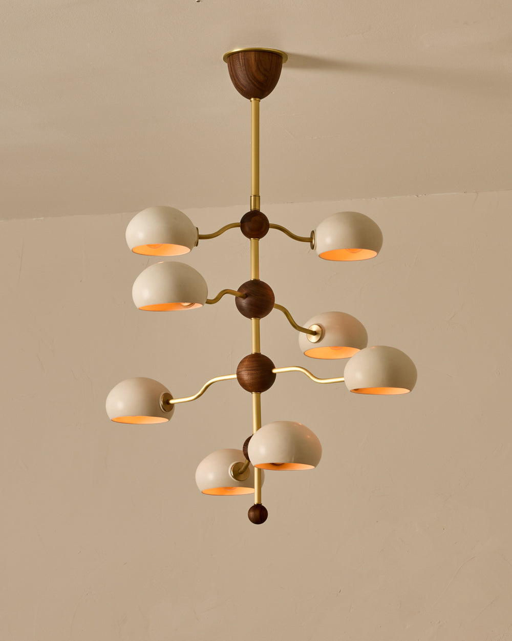 #shade-color_dove #Metal-+-Wood-Finish_Satin Brass / Black Walnut