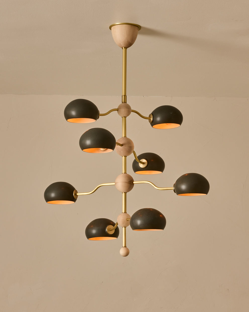#shade-color_almost black #Metal-+-Wood-Finish_Satin Brass / Clear Maple