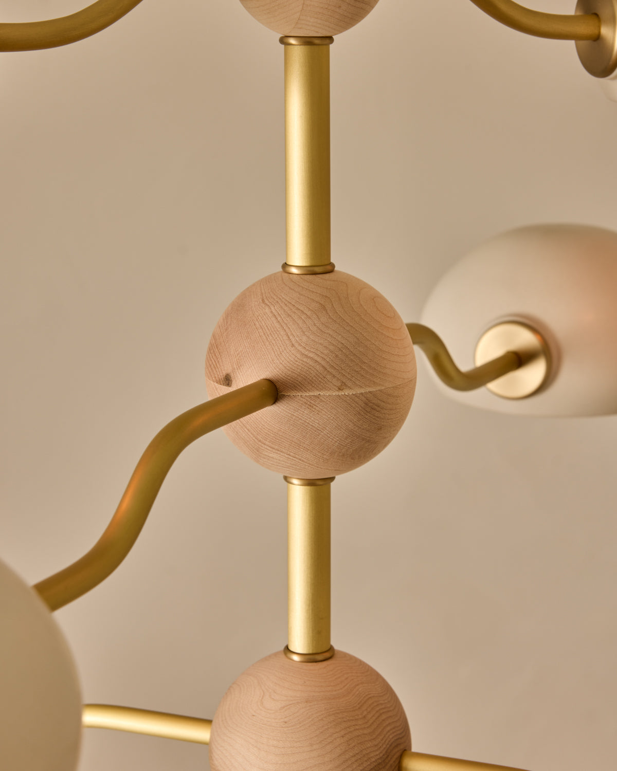 #shade-color_dove #Metal-+-Wood-Finish_Satin Brass / Clear Maple