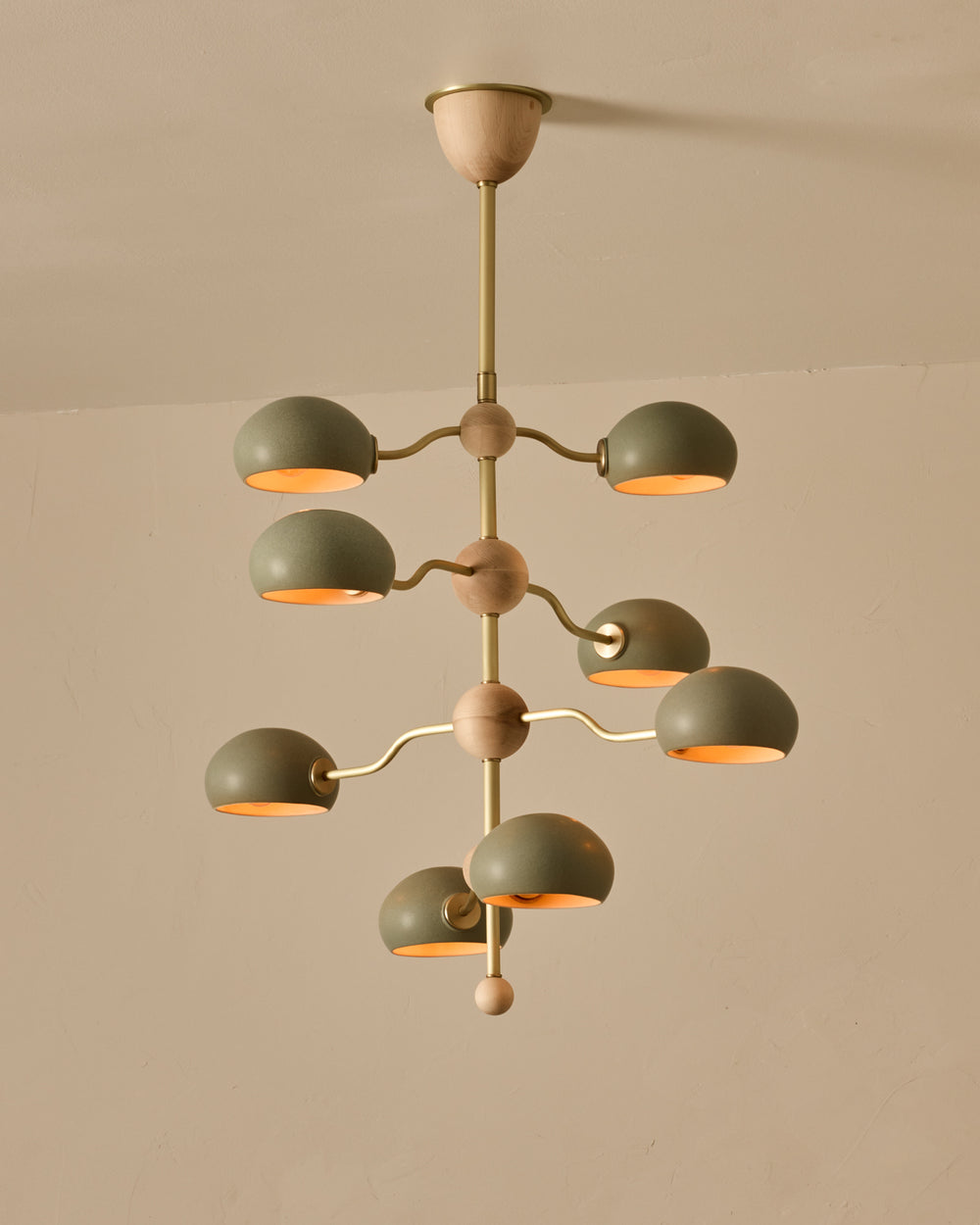 #shade-color_olivine #Metal-+-Wood-Finish_Satin Brass / Clear Maple