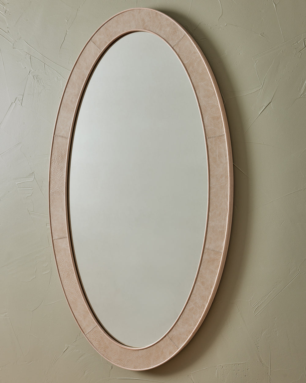 #leather-finish_au lait