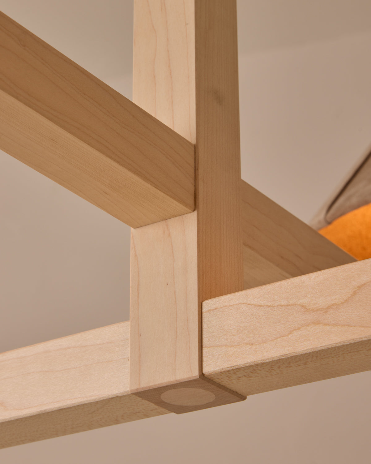#wood-finish_clear maple #shade-finish_beige suede