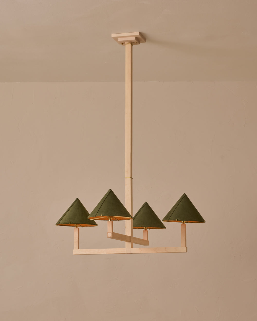 #wood-finish_clear maple #shade-finish_loden suede