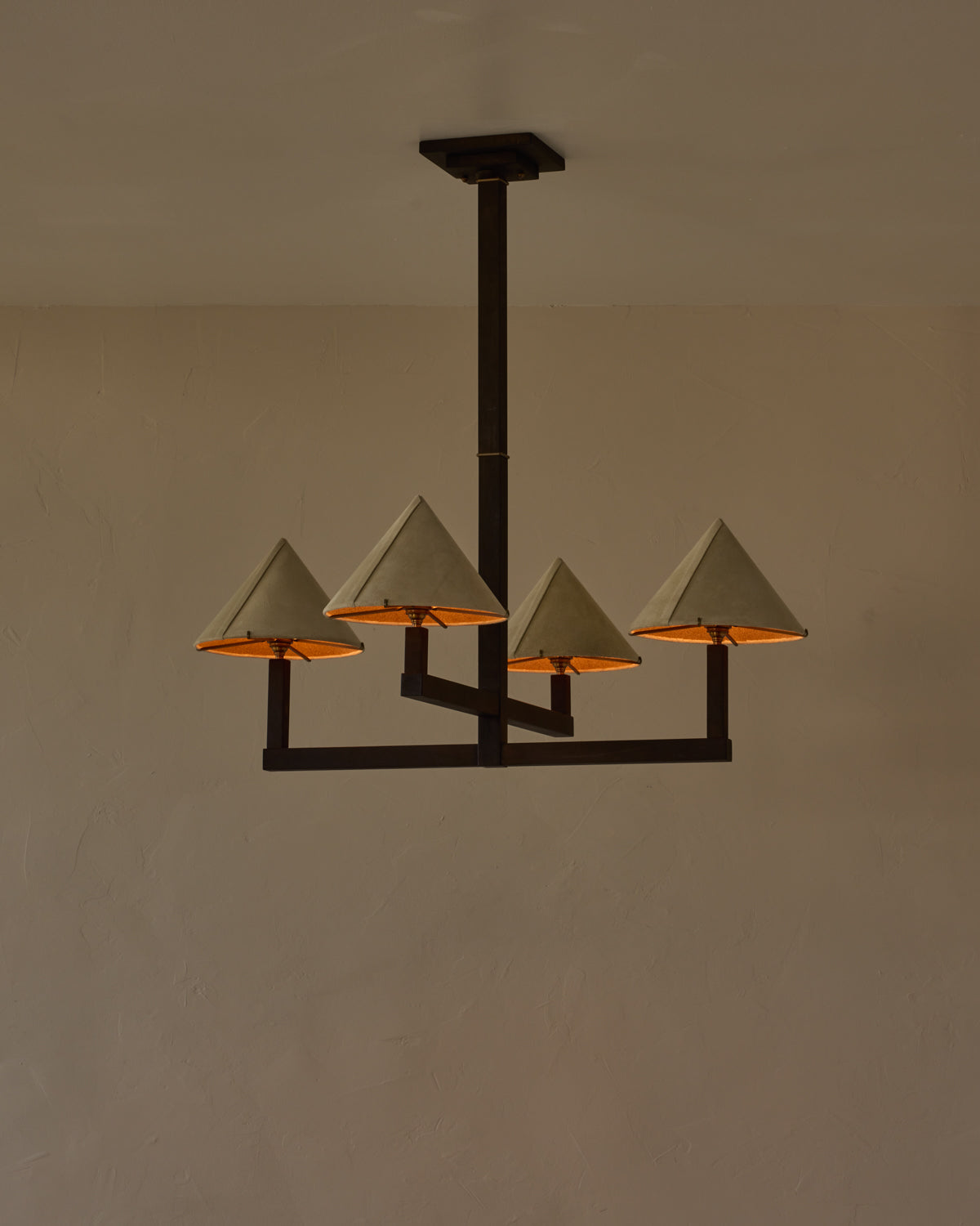 #wood-finish_dark wash maple #shade-finish_stone suede