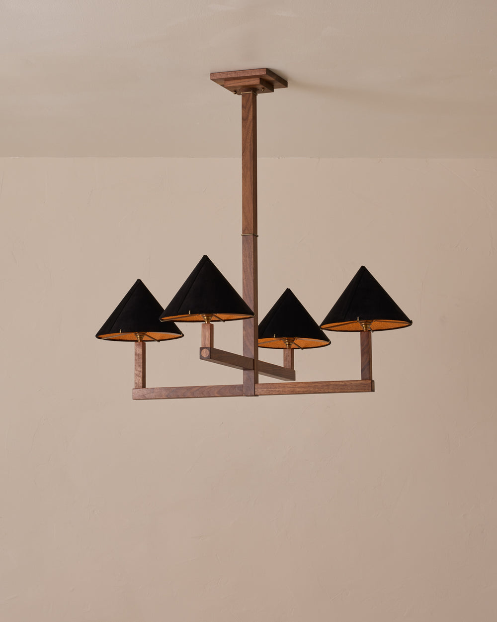 #wood-finish_black walnut #shade-finish_anthracite suede