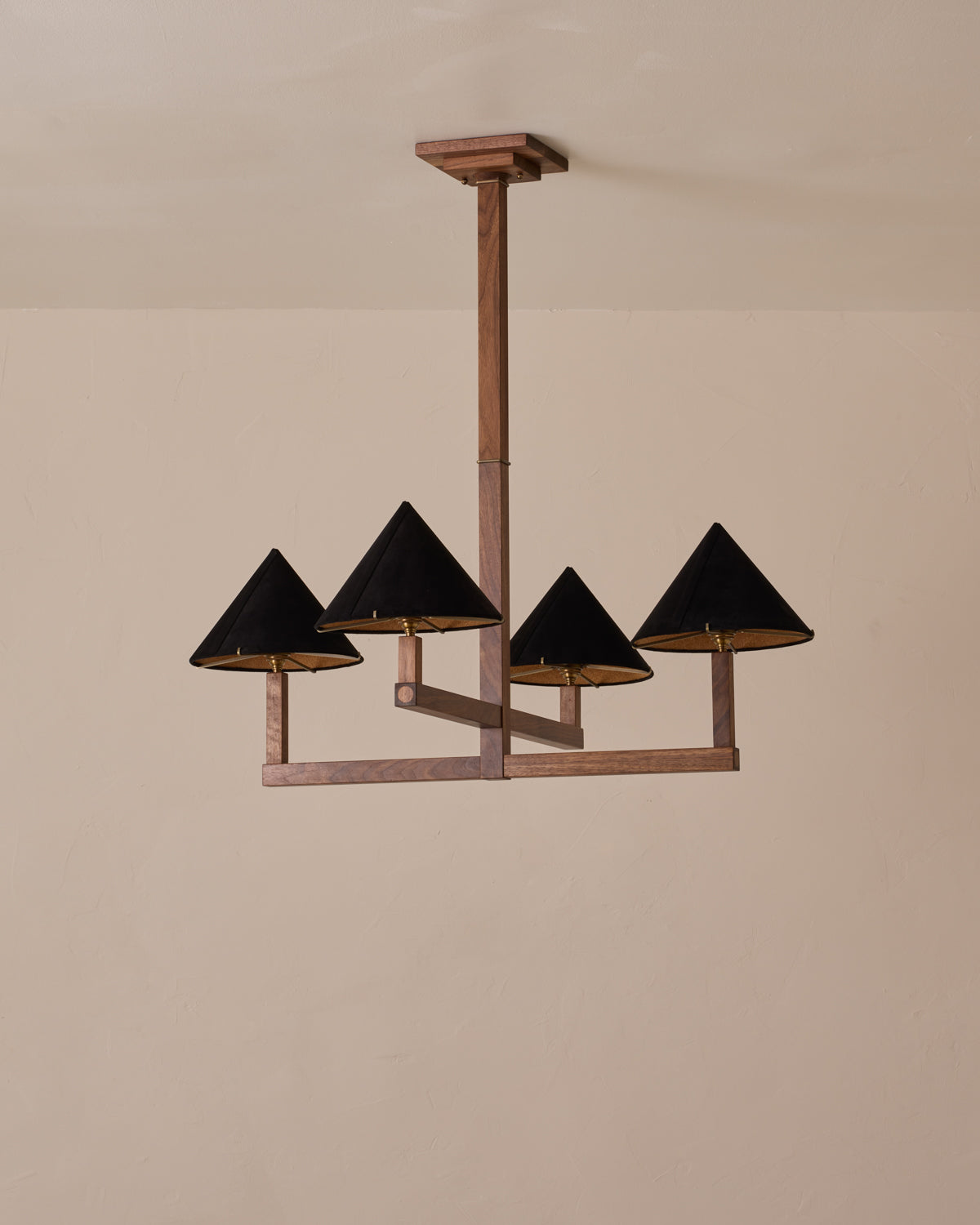 #wood-finish_black walnut #shade-finish_anthracite suede