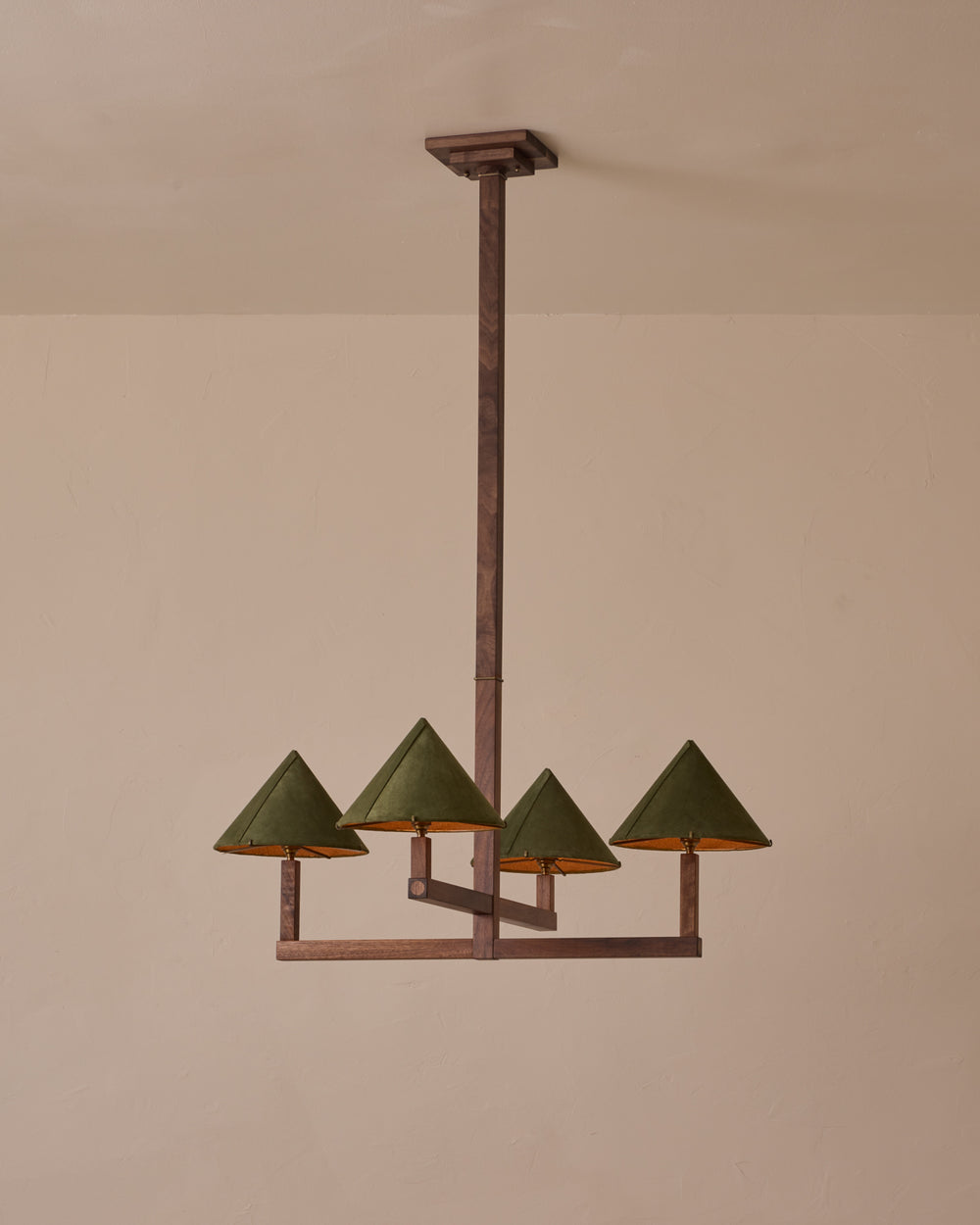 #wood-finish_black walnut #shade-finish_loden suede