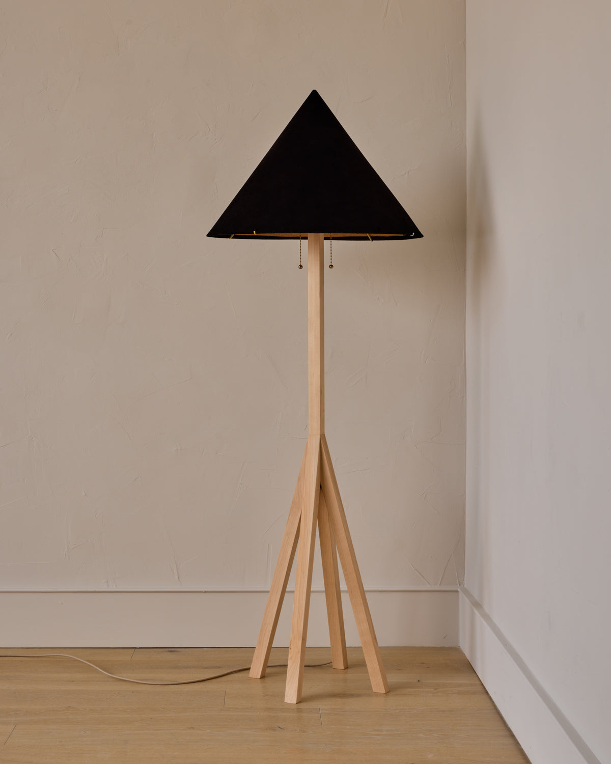 Anouck Floor Lamp - Clear Maple