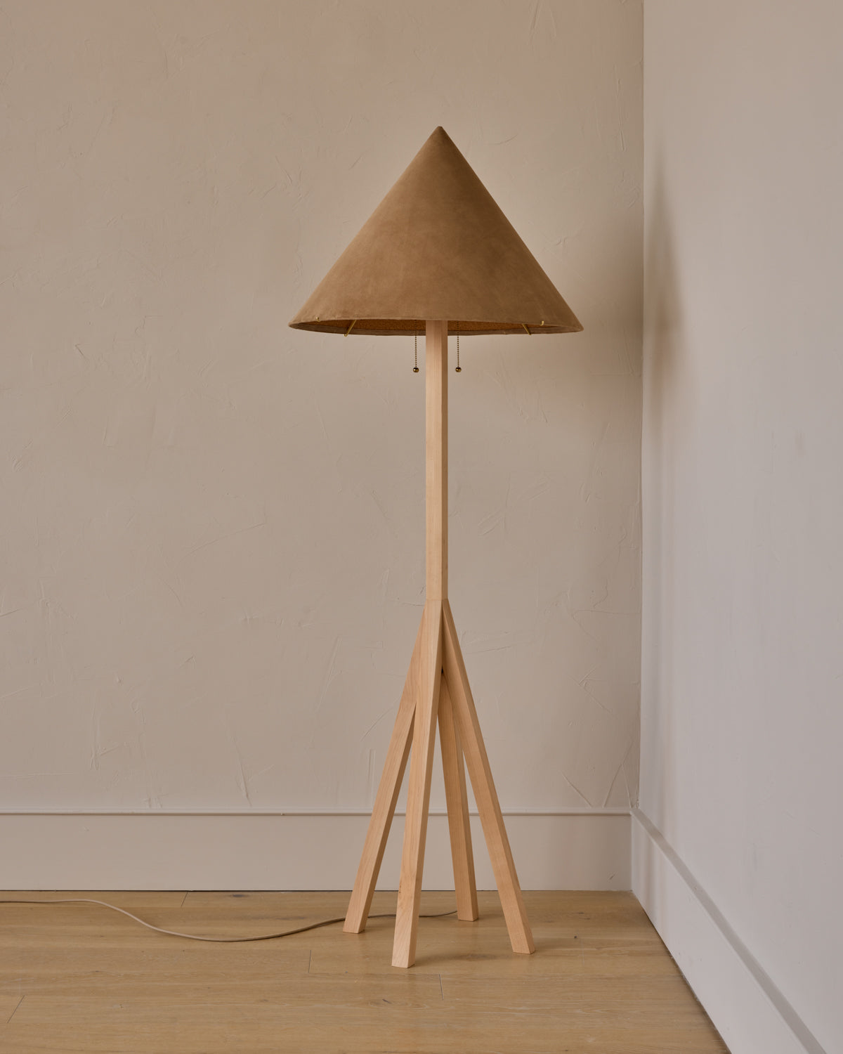 Anouck Floor Lamp - Clear Maple