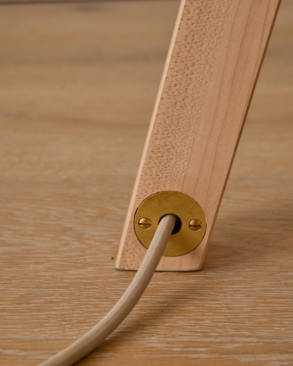 Anouck Floor Lamp - Clear Maple