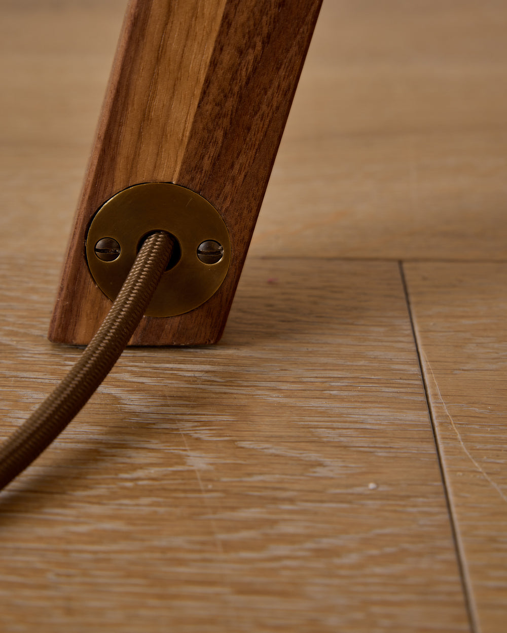 #wood-finish_black walnut