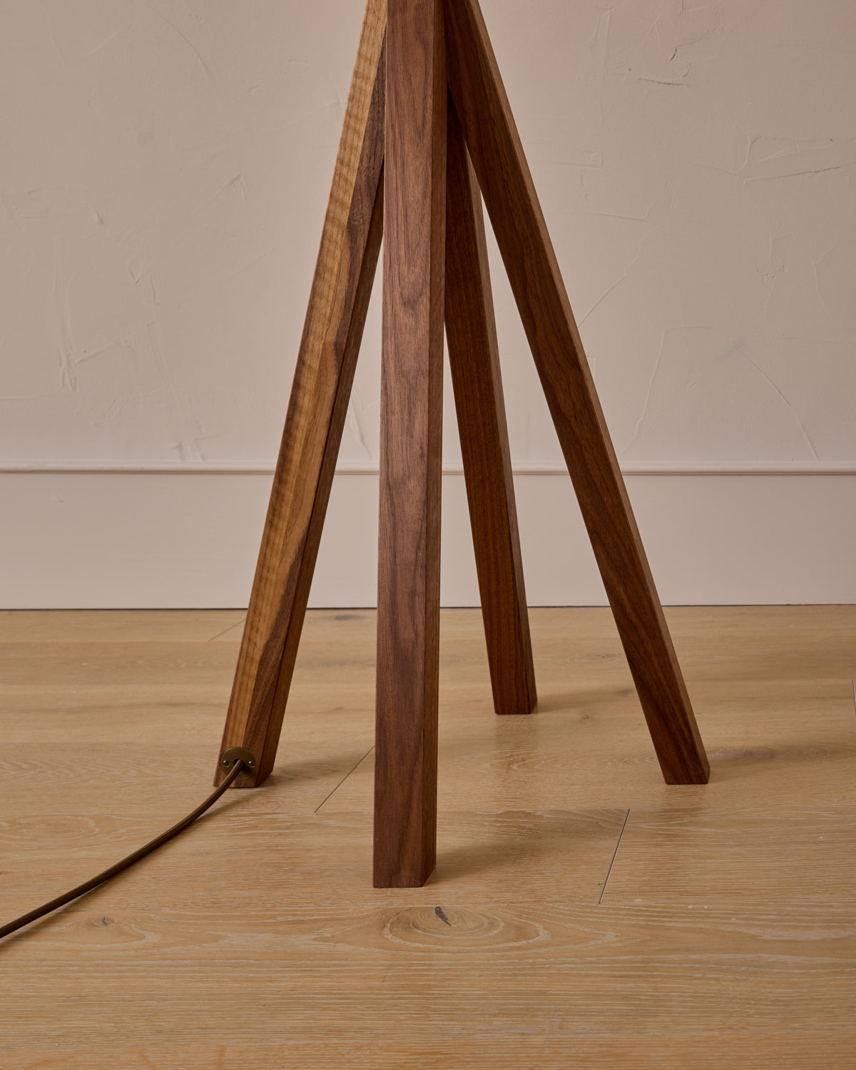 Anouck Floor Lamp - Black Walnut