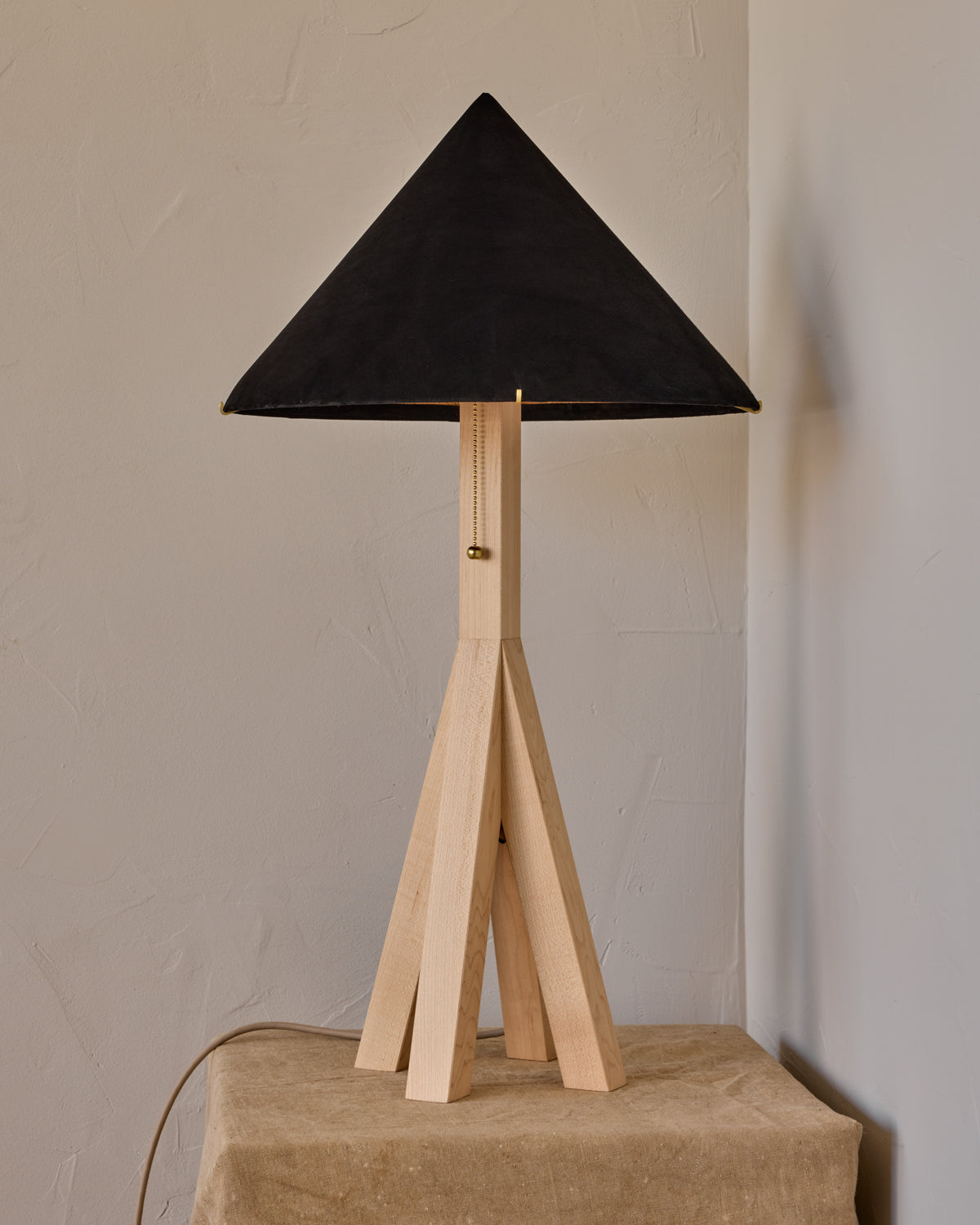 Anouck Table Lamp - Clear Maple