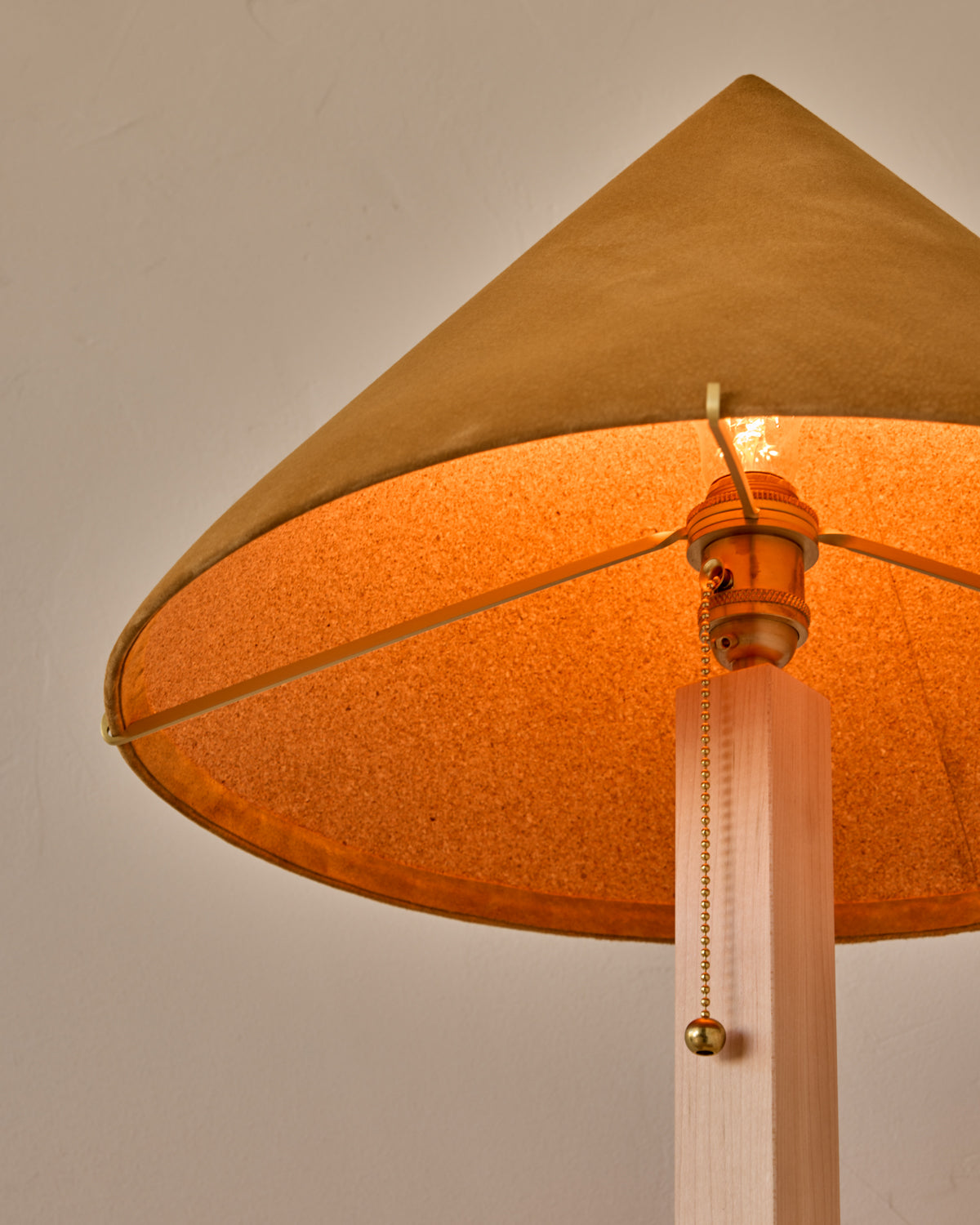 Anouck Table Lamp - Clear Maple