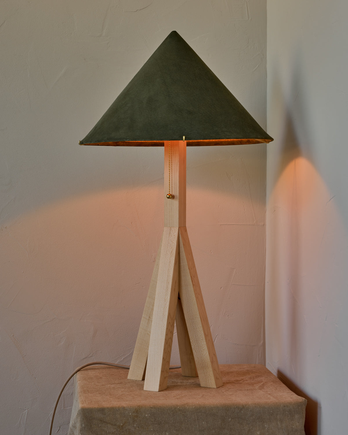 Anouck Table Lamp - Clear Maple