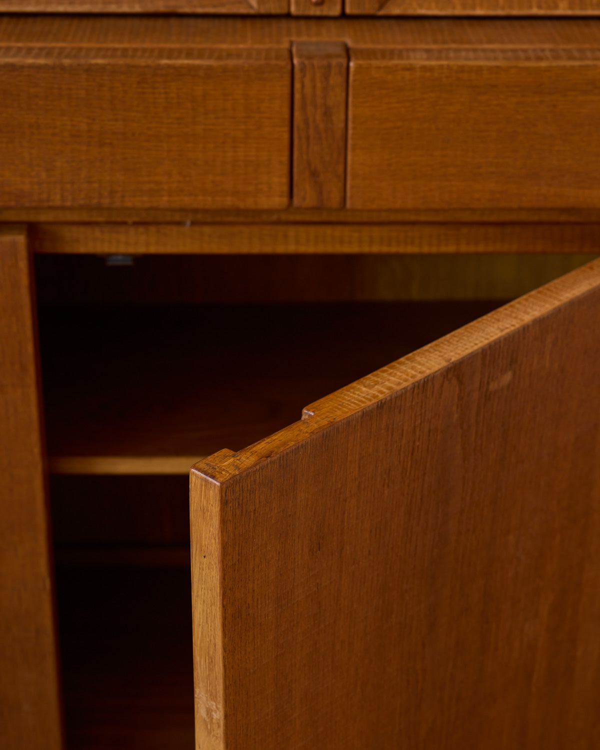 1970s Italian Glazed Oak Credenza by Giuseppe Rivadossi