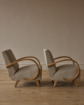 Pair of Mid-Century Jindrich Halabala Style Bentwood Chairs