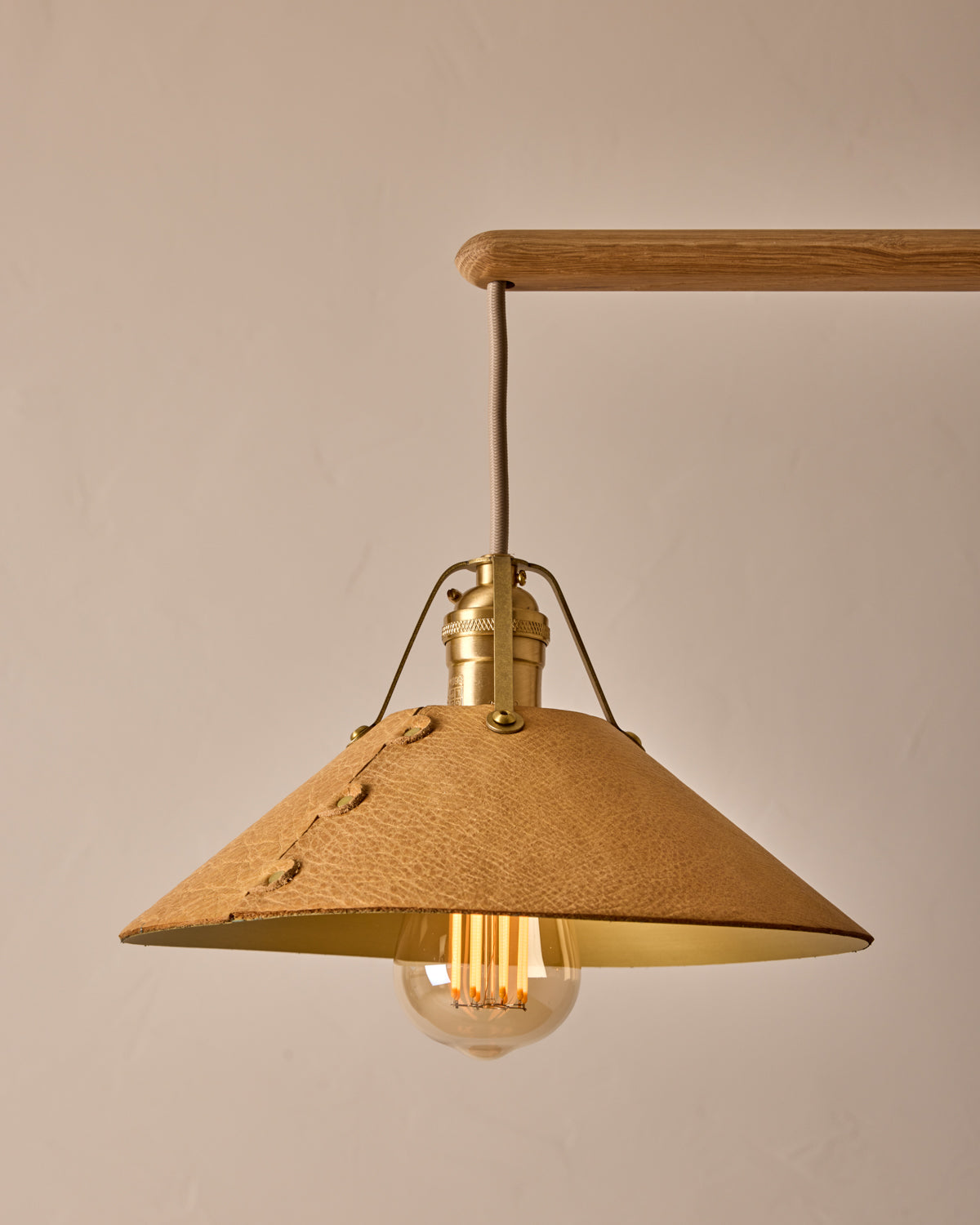 #leather-shade_natural