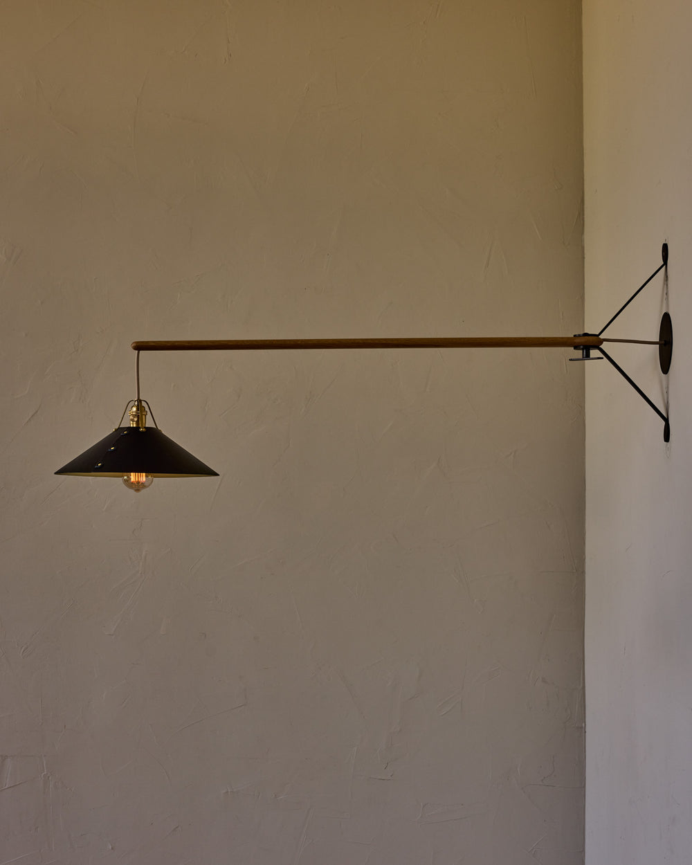 #leather-shade_black #size_large #wiring_hardwired