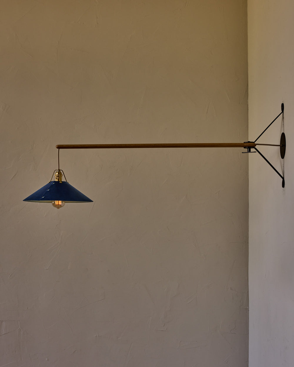 #leather-shade_navy #size_large #wiring_hardwired