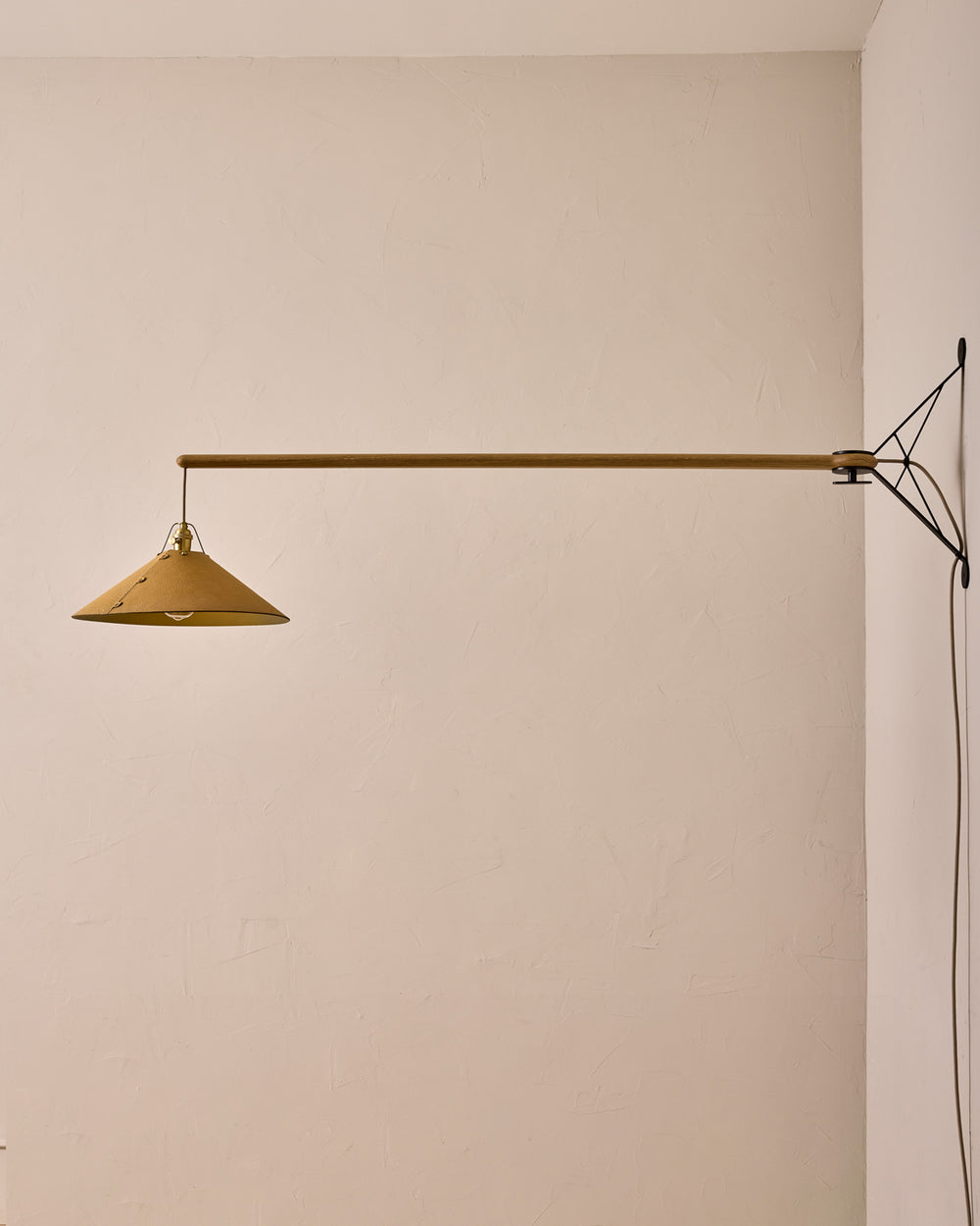#leather-shade_natural  #size_extra large  #wiring_plug-in