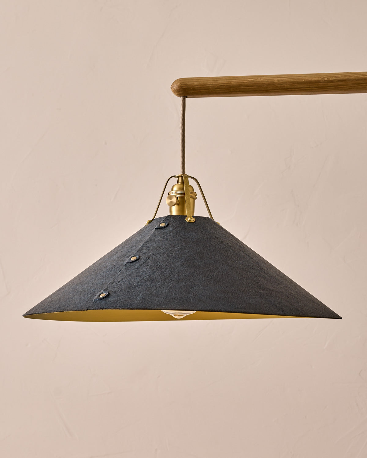 #leather-shade_navy  #size_extra large 