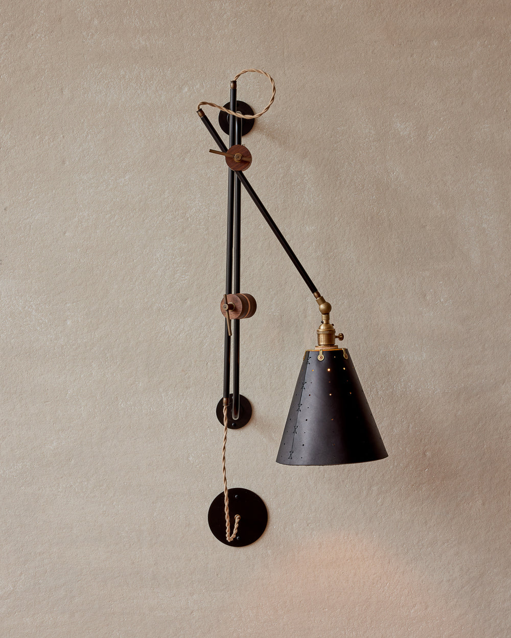 #shade-finish_black harness #wiring_hardwired