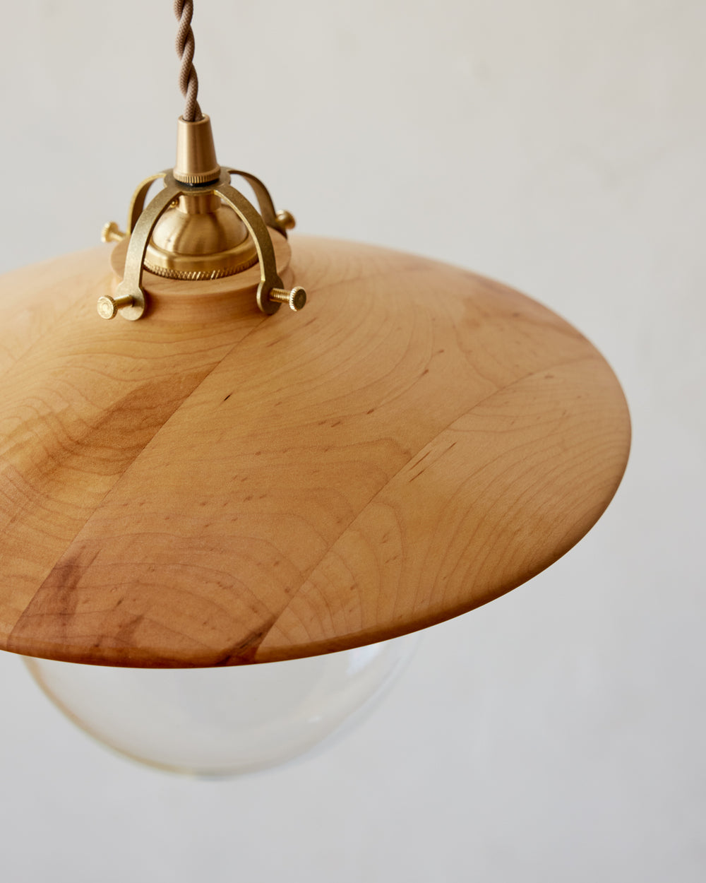 #shade-finish_natural maple #Cord-Color---Glass_Beige Cord - Clear Globe