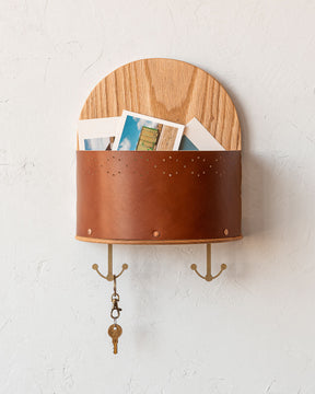 Piper Mail Holder