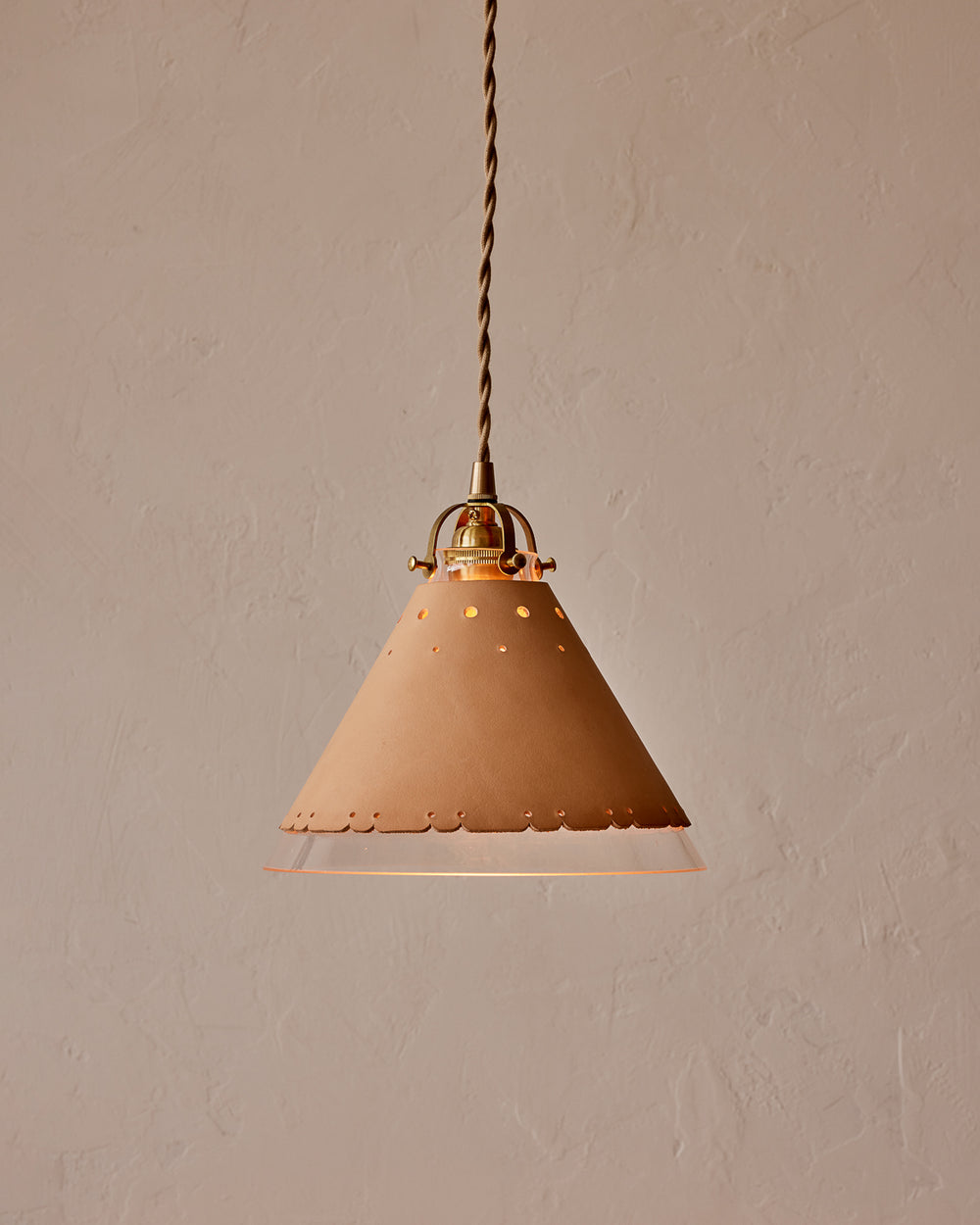 #leather-finish_natural tan